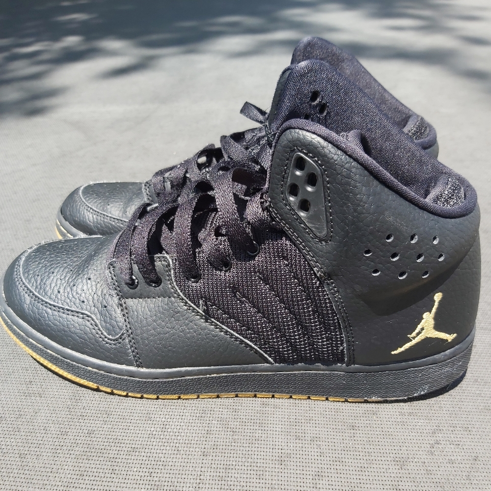 Jordan 1 Flight 4 Prem(Black/Gold)